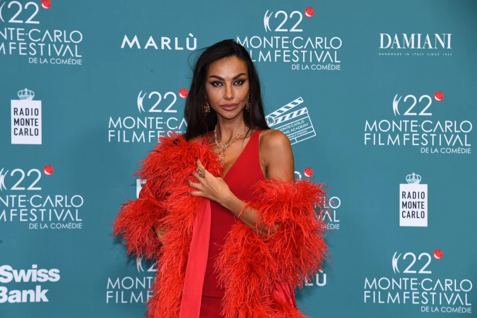 Hățuitoarea Mădălinaei Ghenea și-a aflat pedeapsa. Vedeta ceruse daune uriașe. Prima reacție a româncei