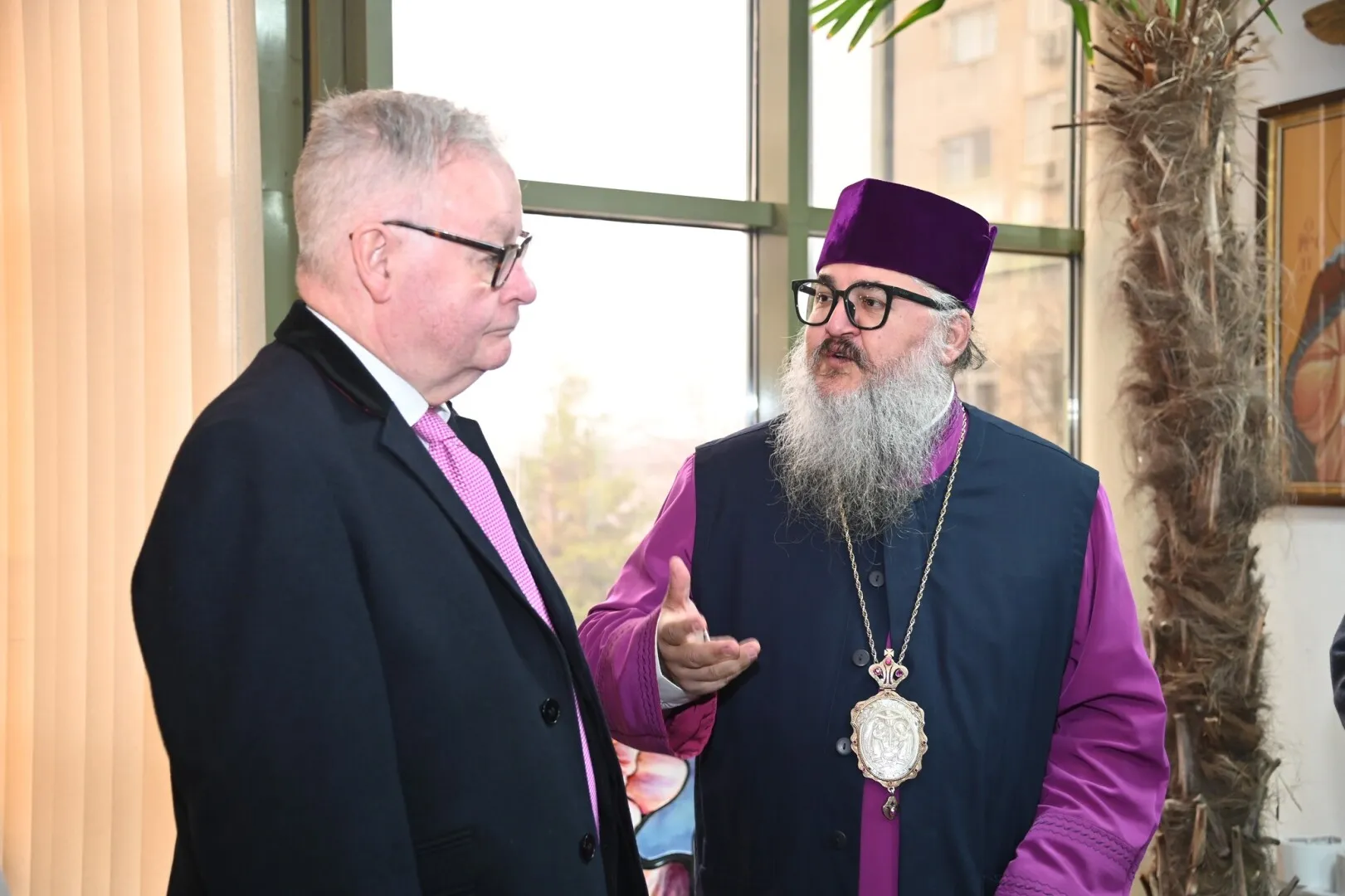 FOTO PS Ambrozie, Episcopul Giurgiului, l-a primit în vizită pe ambasadorul Irlandei în România