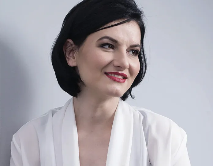 Cine este Sidonia Susanu, Îngerul Păzitor al Adolescenților: Terapie și Sprijin în Criza Adolescenței