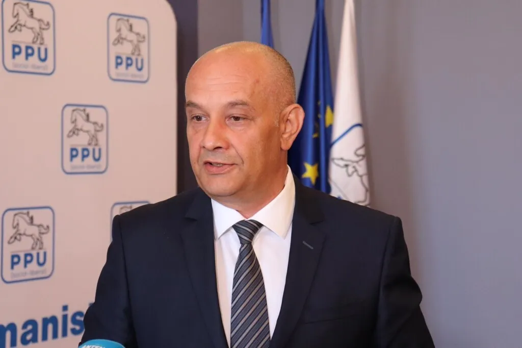 Copiii României, expuși pericolului online. Deputatul PUSL Ștefan Alexandru Băișanu propune interzicerea accesului la rețelele de socializare sub 16 ani