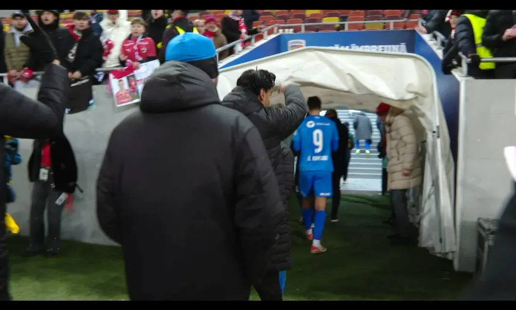 Scandal pe Arena Națională. Ștefan Baiaram, schimb dur de replici cu un suporter al lui Dinamo. Gestul făcut de fotbalist
