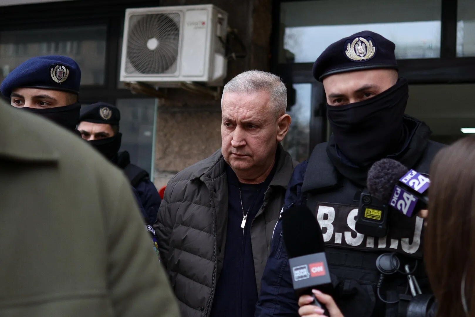 Cum arăta „fabrica” de examene teoretice a șefului ARR Cristian Anton - Functionarul public era liderul GIO - Contribuțiile membrilor