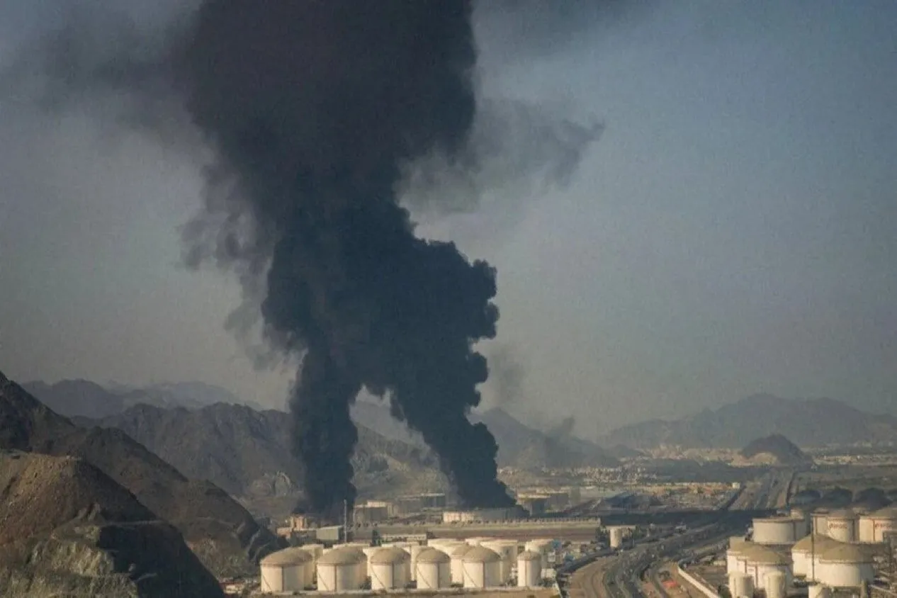 VIDEO Escaladare majoră: Iranul a lovit două dintre cele mai mari fabrici de aluminiu din lume / Universitățile SUA, în vizorul Teheranului