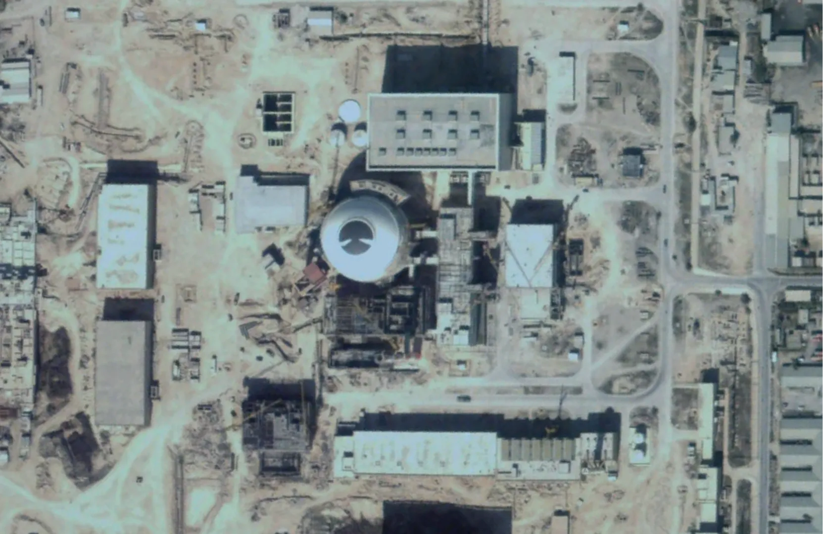 Alertă nucleară: centrala Bushehr din sudul Iranului a fost lovită de un proiectil / Reacția AIEA