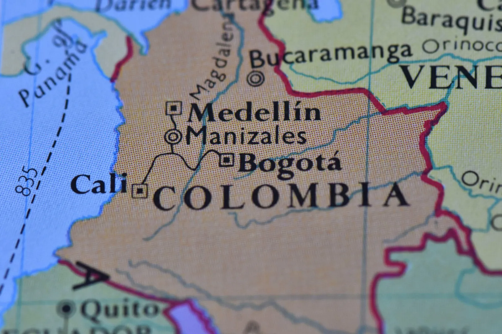 Situație extrem de ciudată: Președinții din Venezuela și Columbia au anulat întâlnirea și invocă ”forța majoră”