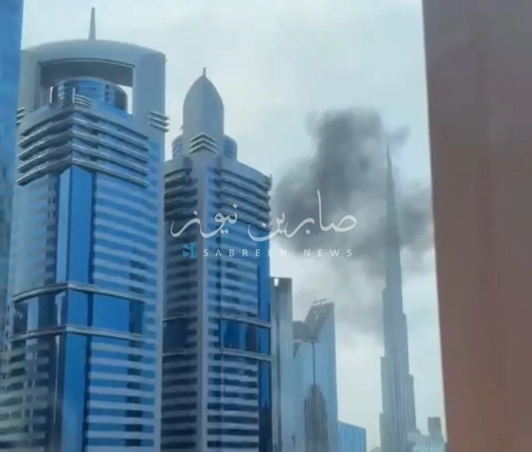 VIDEO Războiul ajunge în inima Dubaiului: Explozii și incendii după ce o dronă kamikaze a lovit districtul financiar al orașului