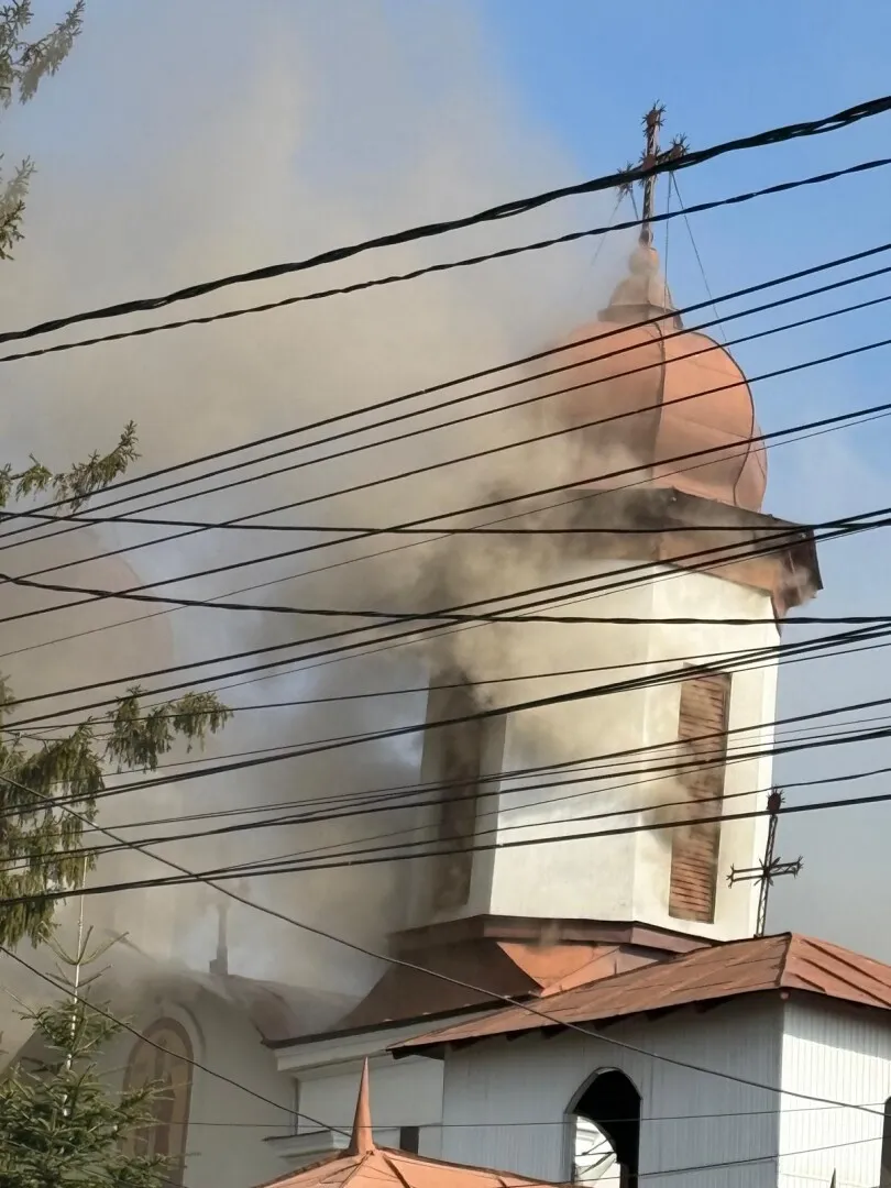 incendiu biserica puchenii mari puchenii mosneni incendiu biserica puchenii mari puchenii mosneni