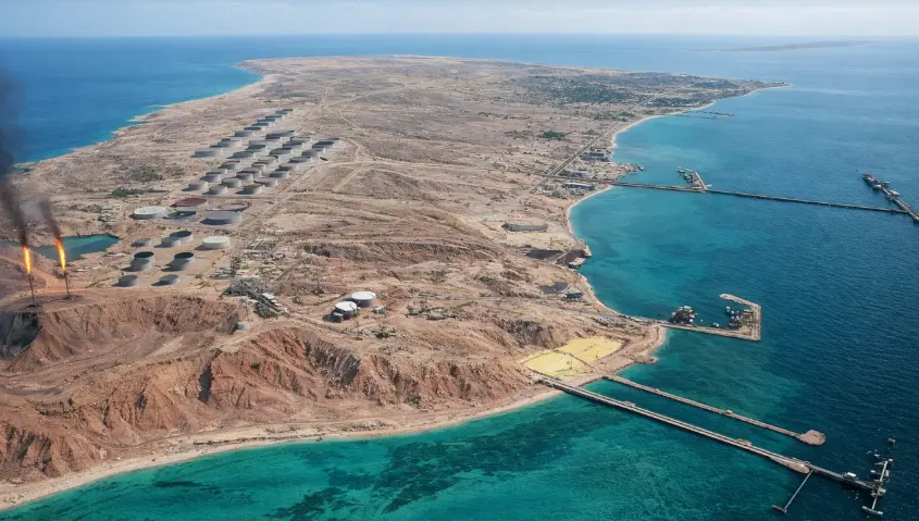 VIDEO SUA și Israelul ar putea viza „bijuteria” Iranului: insula strategică Kharg, care joacă un rol vital pentru industria petrolieră iraniană, noua țintă luată în calcul