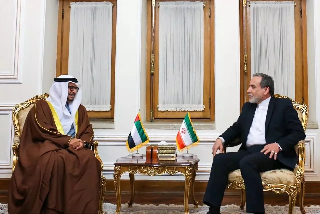 Un înalt oficial din Emiratele Arabe avertizează Iranul: Aceste atacuri vă izolează în regiune