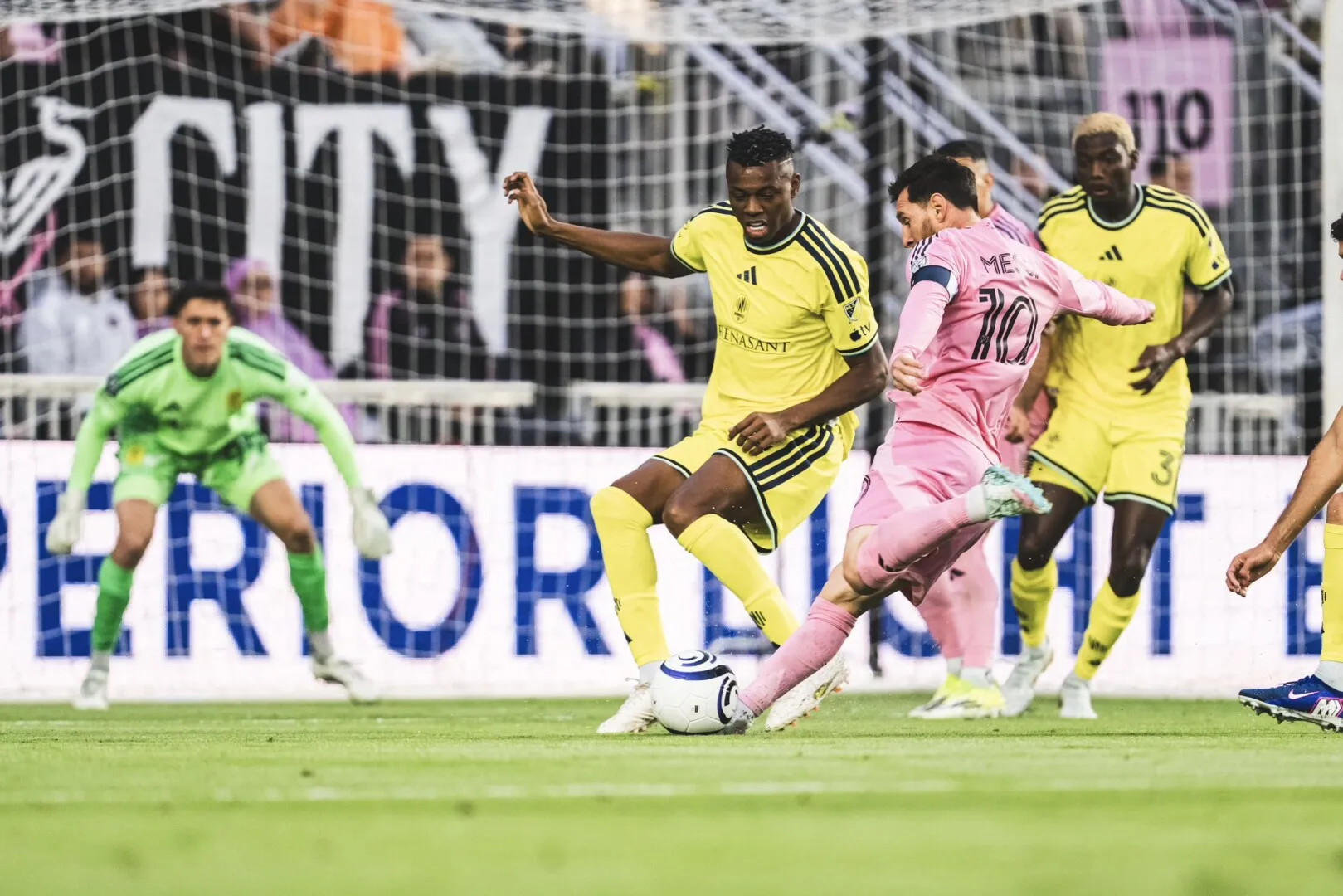 VIDEO Leo Messi a ajuns la 900 de goluri. Echipa argentinianului, eliminată din Liga Campionilor CONCACAF