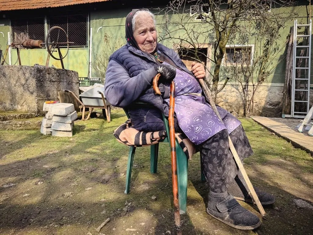 Mama lui Ilie Bolojan rupe tăcerea: 'Nu demisiona la cererea PSD-ului!' / 'El o făcut Oradea Parisul României'. Ce spune despre copilăria premierului