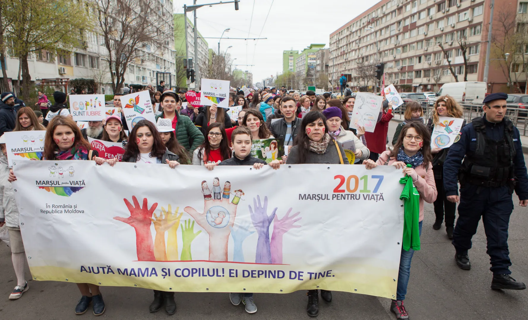 Marşul pentru Viaţă, organizat de Asociaţia România pentru Viaţă, se desfăşoară sâmbătă, în Capitală