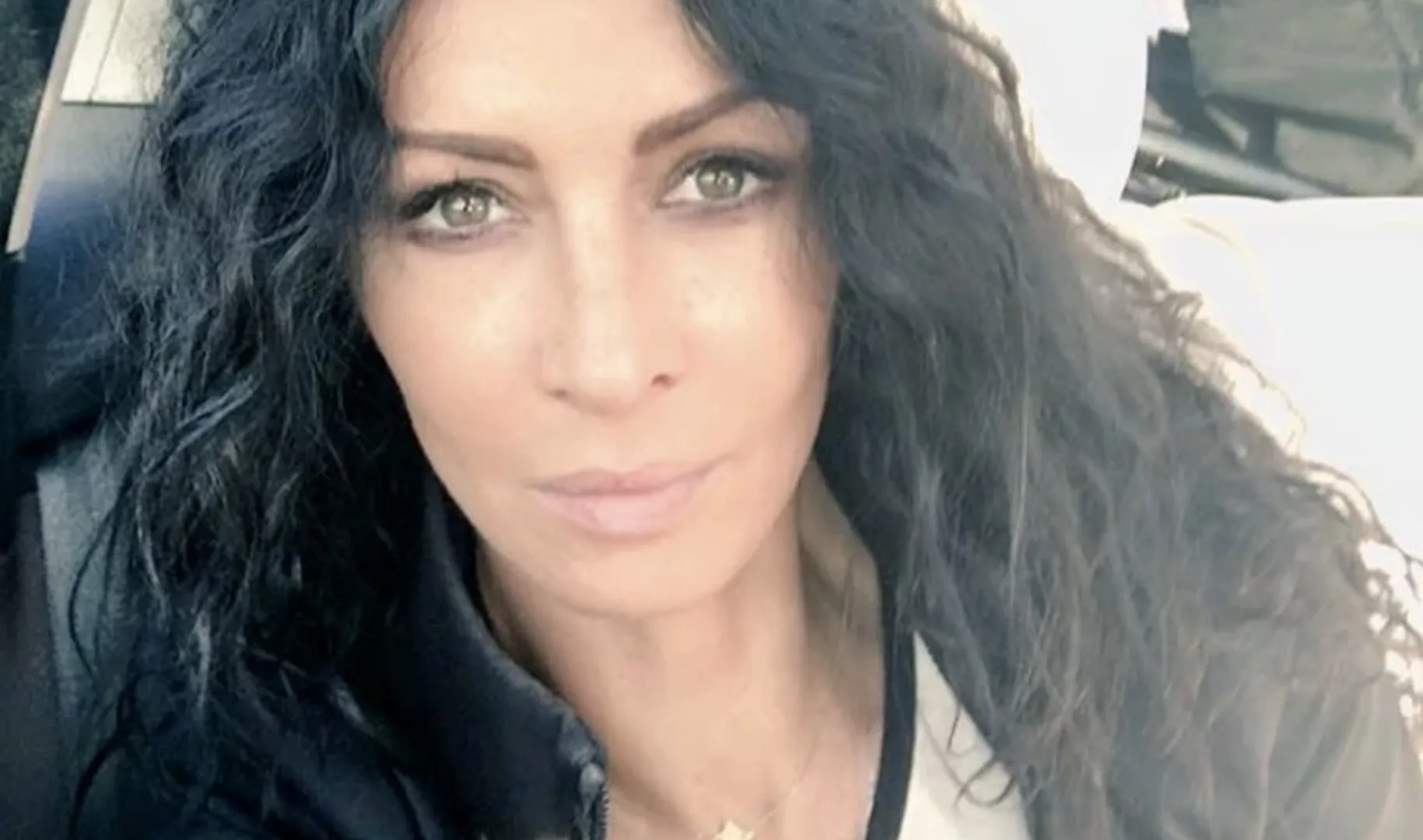 Calvarul trăit de Mihaela Rădulescu în Austria: cum a ajuns hărțuită de oameni ce aveau în casă 'o colecție de simboluri naziste'