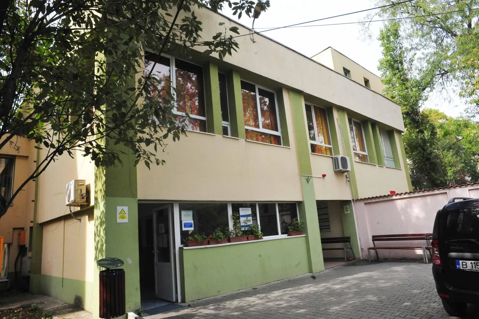 Analizor performant pentru depistarea drogurilor, instalat la Spitalul „Sfântul Stelian” din Capitală