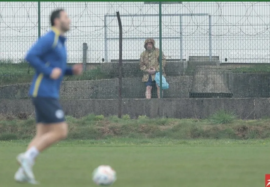 Acuzaţii de spionaj înaintea barajului de calificare la CM dintre Bosnia şi Italia. Un soldat italian la antrenament.