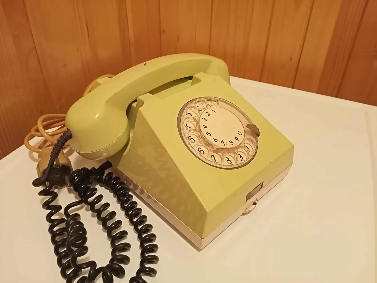 'La semnalul următor va fi ora…': povestea din spatele celei mai cunoscute voci după care românii își fixau ceasurile