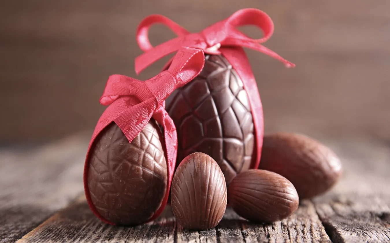 Cei mai buni ciocolatieri belgieni își prezintă creațiile într-o expoziție de artă comestibilă cu tematică de Paşte