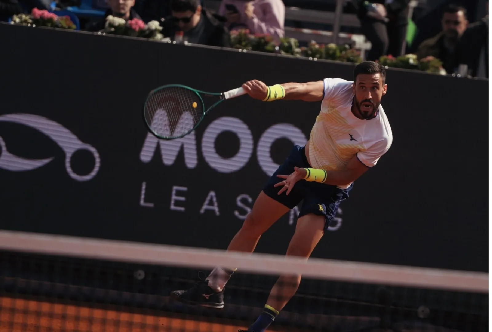 Damir Dzumhur, deranjat de spectatori la Țiriac Open. Printre aceștia ar fi fost și Marius Șumudică