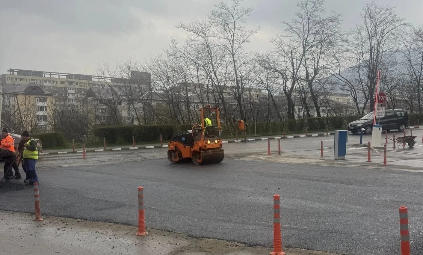 DRUPO NEAMȚ S.A. amenajează curtea Spitalului Județean de Urgență Neamț