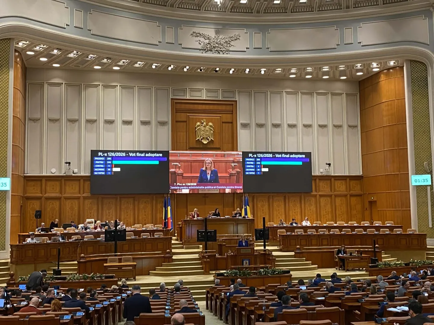 Instituirea anului 2027 ca 'Anul Ilie Năstase'. USR a făcut circ, dar nu s-a văzut la votul final