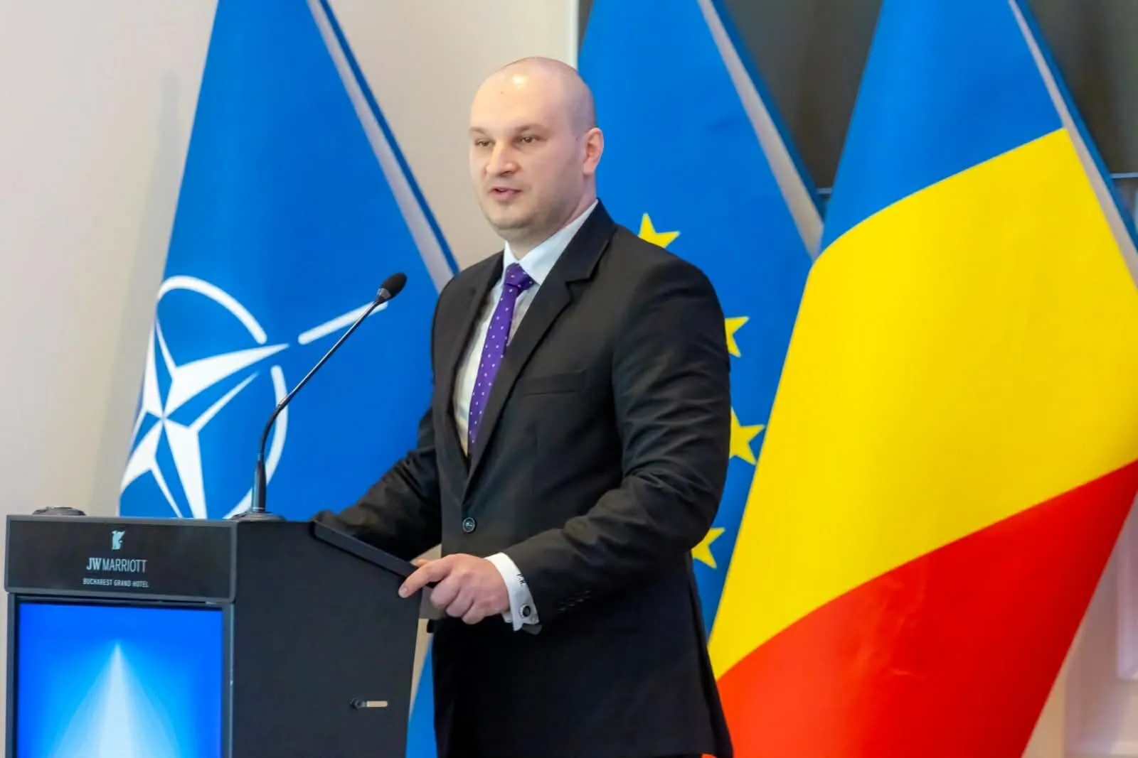 INTERVIU Revoluție în Apărare! Șeful ROMARM anunță dezvoltarea unei drone terestre în România: 'Vrem să-l livrăm începând cu luna septembrie'