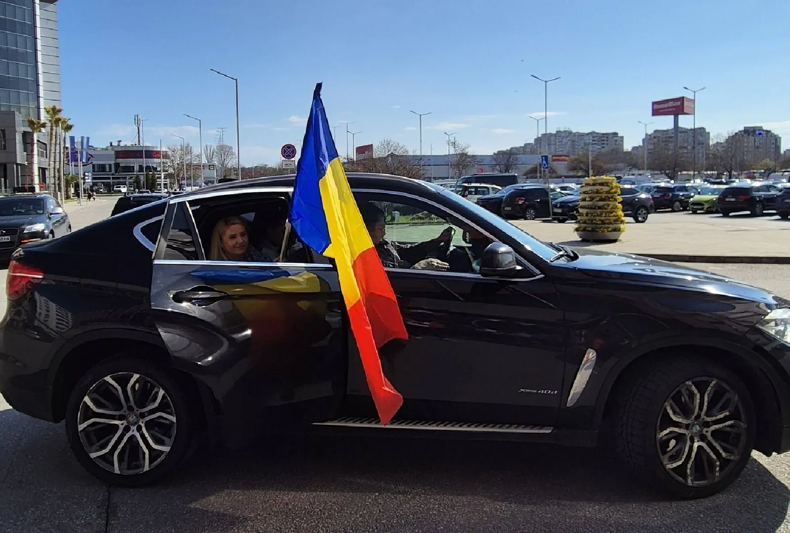 VIDEO Diana Șoșoacă a făcut spectacol la concursul de dans al fiicei sale. Cum a apărut în Bulgaria