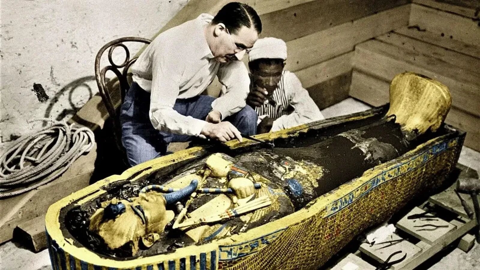 „Un oftat de uimire ne-a scăpat de pe buze”: Descoperirea spectaculoasă a mormântului lui Tutankhamon