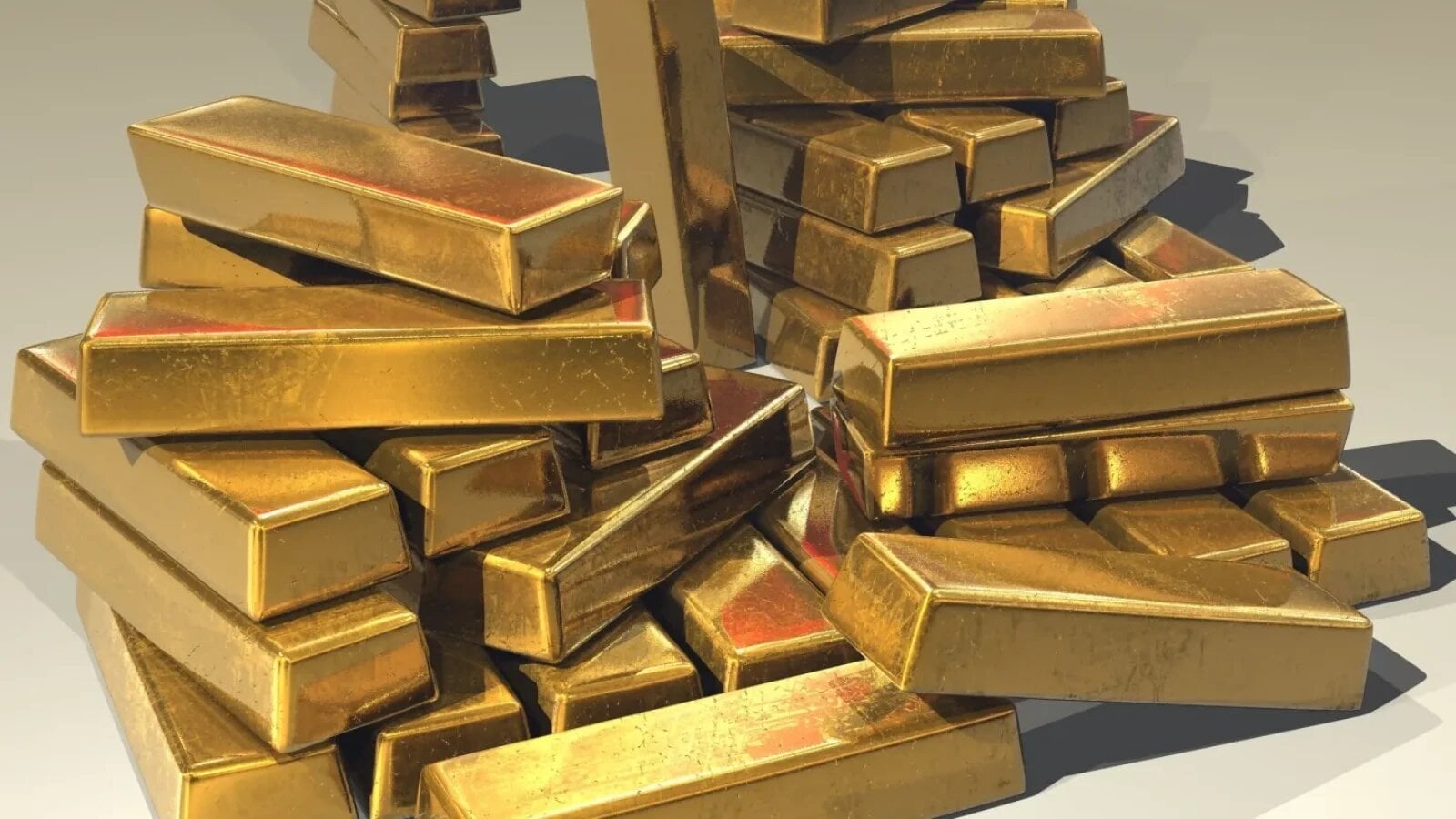 Lingouri de aur 'de lux', falsuri ordinare: Percheziții în Arad într-un dosar de înșelăciune