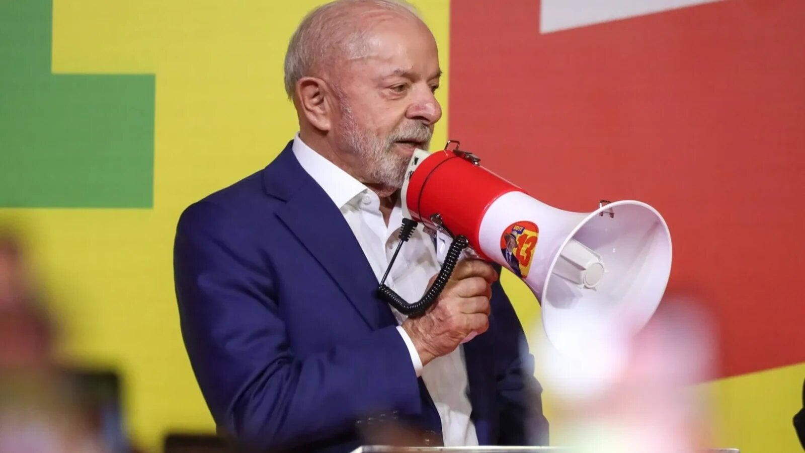 Tensiuni electorale în Brazilia: Lula da Silva solicită anularea candidaturii lui Flavio Bolsonaro la prezidențiale